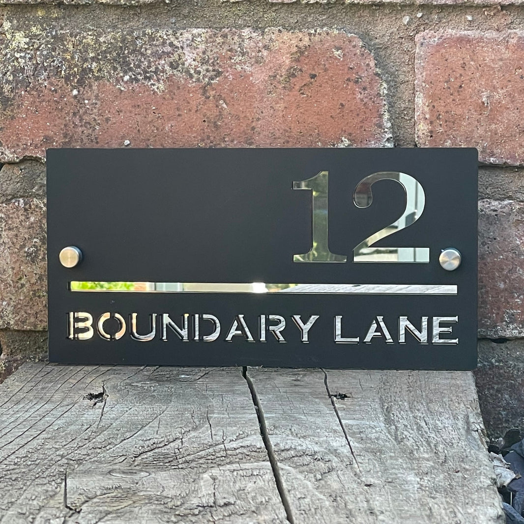 Acrylic House Signs Covering All Occasions